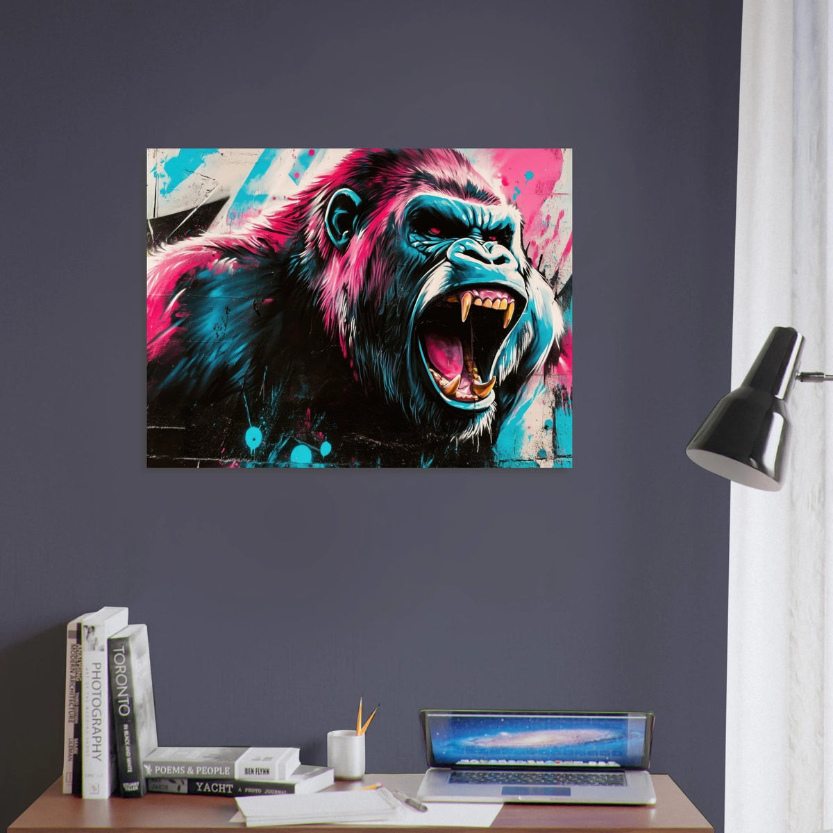 Graffiti - Style Street Art Gorilla A powerful 2 - Shop Ai Art WebShop - Digital Art online Store