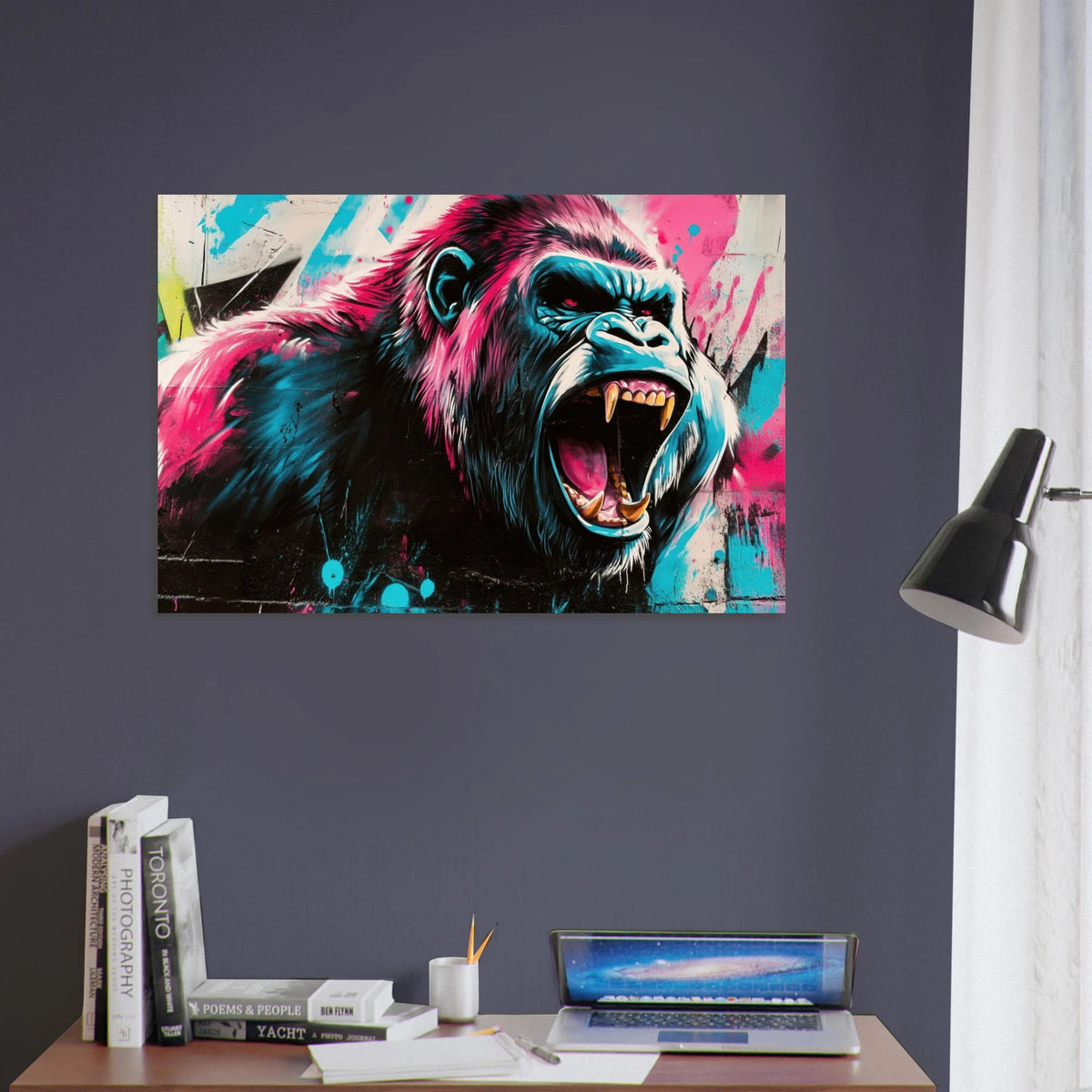Graffiti - Style Street Art Gorilla A powerful 2 - Shop Ai Art WebShop - Digital Art online Store